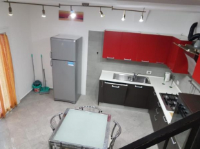 Casa n 2 con parcheggio privato e colonnina ricarica